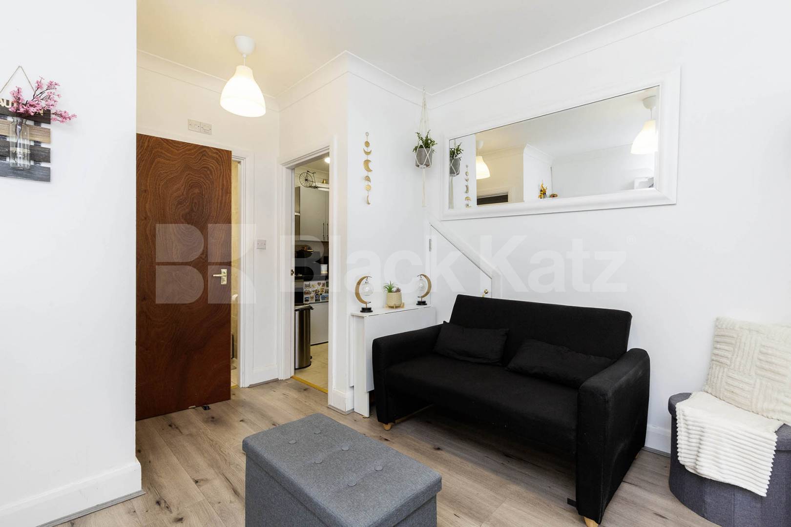 			Studio Apartment, 1 bath, 1 reception Apartment			 Burnley Road, Dollis Hill